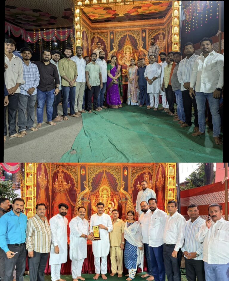 धनगर आळीत श्री साखरचौथ गणेशोत्सव उत्साहात; आमदार अनिकेत तटकरे यांच्यासह मान्यवरांनी घेतले बाप्पांचे दर्शन